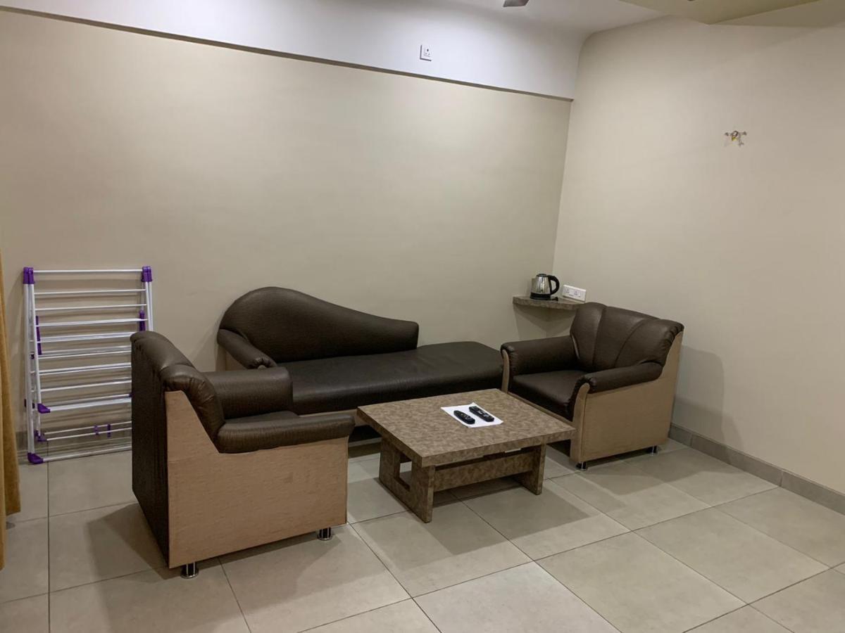 Ruturaj Inn Alibag Bagian luar foto