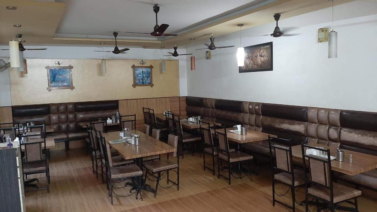 Ruturaj Inn Alibag Bagian luar foto