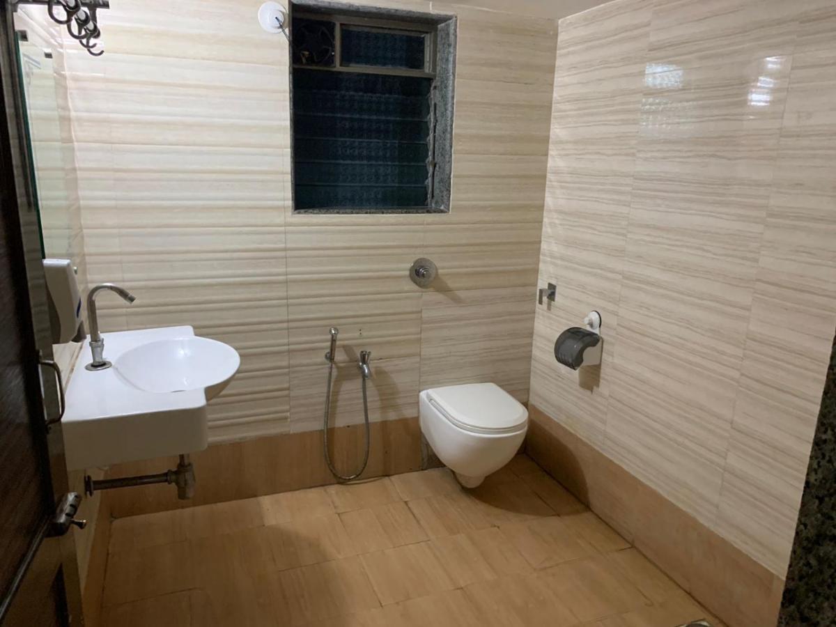 Ruturaj Inn Alibag Bagian luar foto